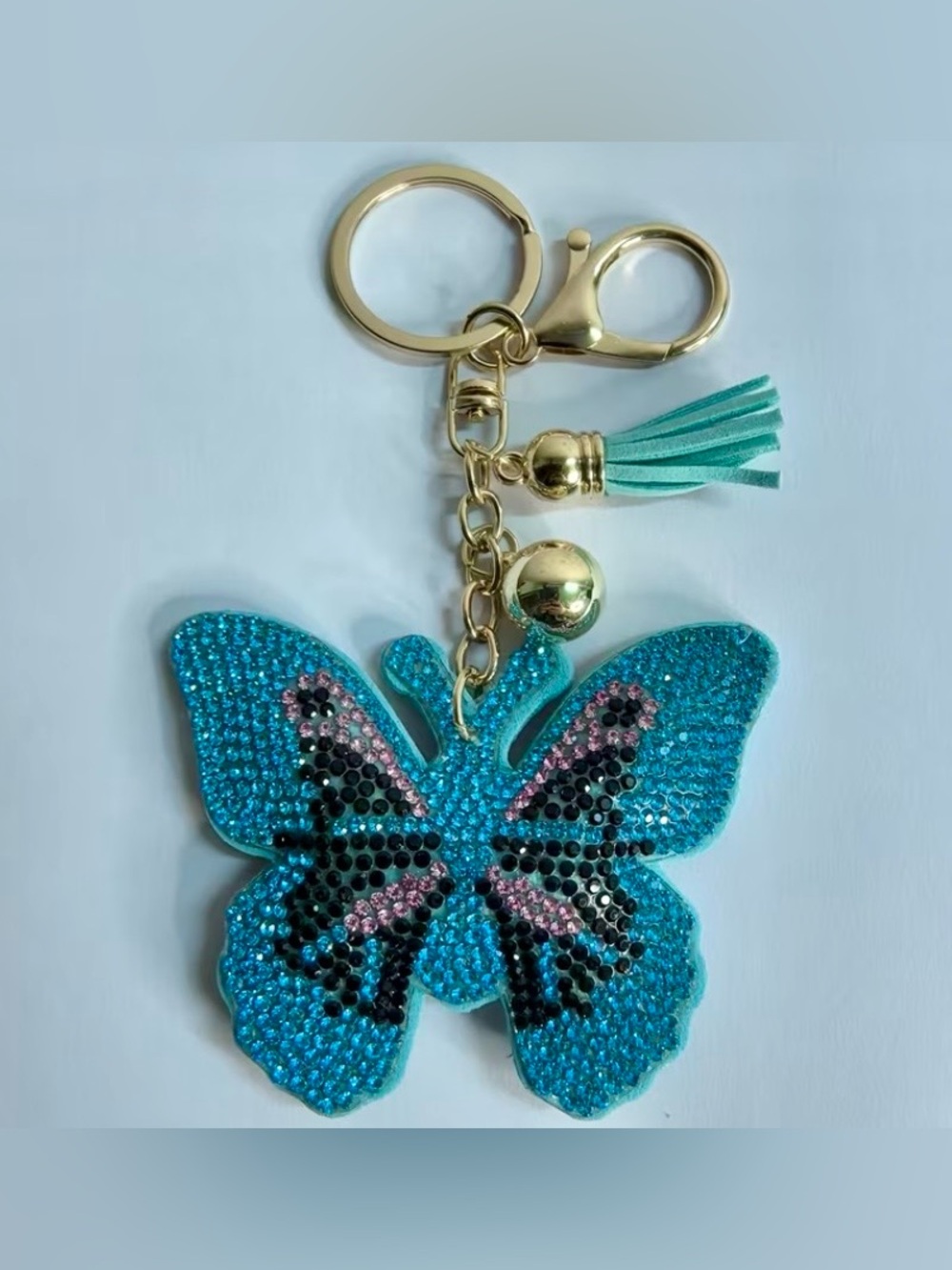 $42.00- Stunning Blue Crystal Butterfly 🦋 Bag Charm Keychain